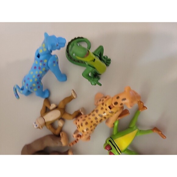 Rainforest Cafe Gorilla Ape Monkey Tiger elephant frog etc... figures toy lot - Picture 5 of 7